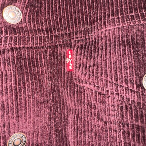 Women's Levi Strauss Levi's Burgundy Corduroy Sherpa Lined Jacket Sz. XL - Picture 3 of 12